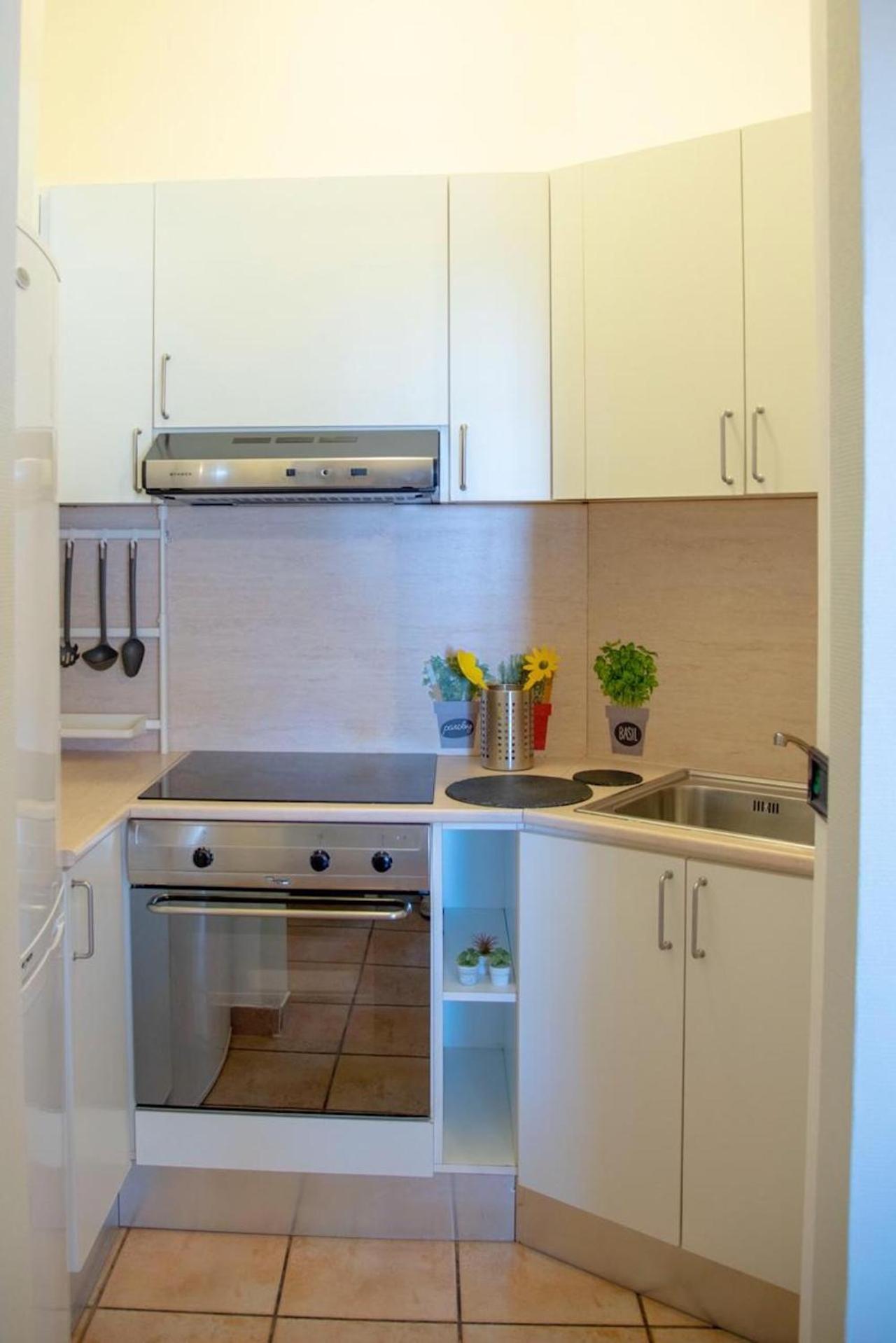 Blu Sun Apartment In Complesso Riva Del Sole 지오비나조 외부 사진